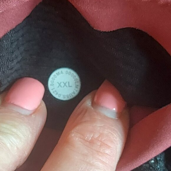 Mens Lululemon Shorts - Picture 4 of 4